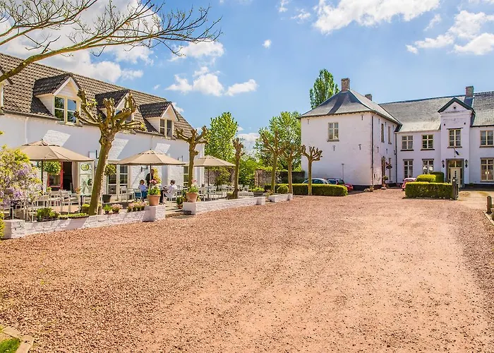 Kasteel אורחן באקסם